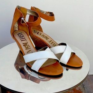 Sam & Libby wedge heel gold tan cork sandals. Size 9.